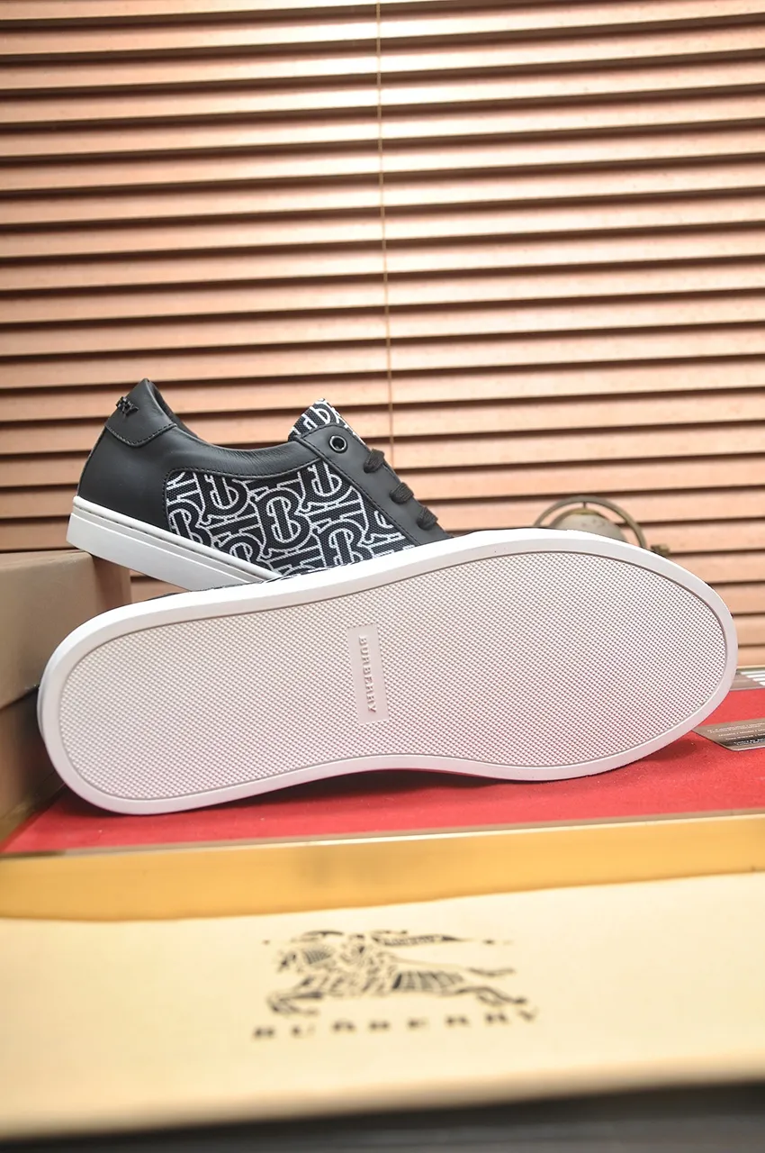 Men's shoes💰480💶[Burberry] (cowhide lining) classic low-top sneakers｜Imported cowhide with classic plaid fabric｜Cow leather lining｜Original outsole｜Fine workmanship and comfortable to wear Size: 38-44 (customized at 45)